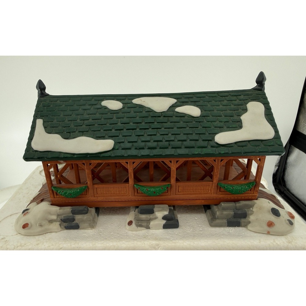 Department 56 Heritage Village Two Rivers Bridge Covered Bridge Accessory Box